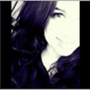 Meet your Posher, Heela